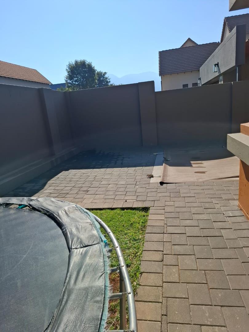 4 Bedroom Property for Sale in Leloko North West